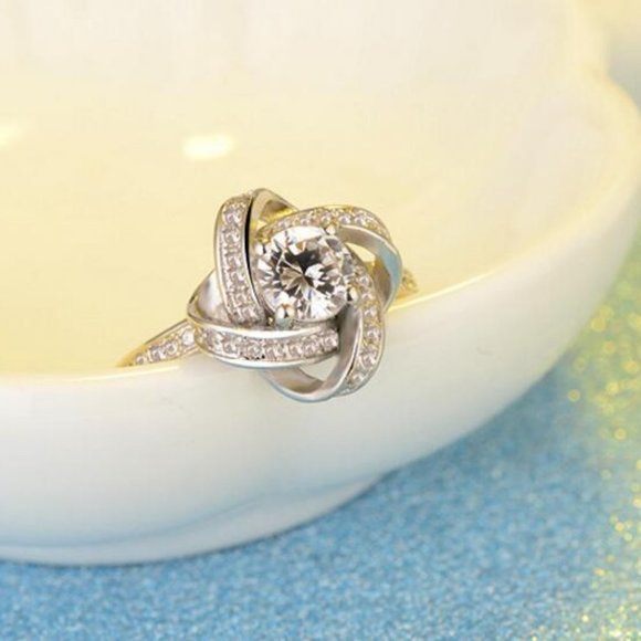 *NEW 925 Sterling Silver Diamond Infninity Ring - Picture 2 of 12